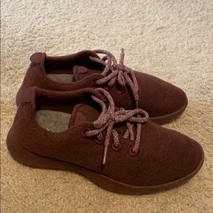ALLBIRDS women’s wool runners size 8